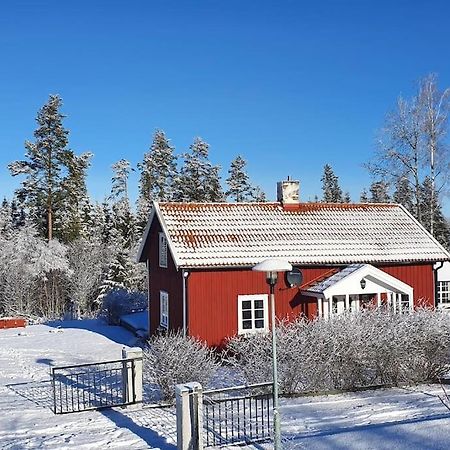 Villa Pa Landet, Habo Exteriör bild